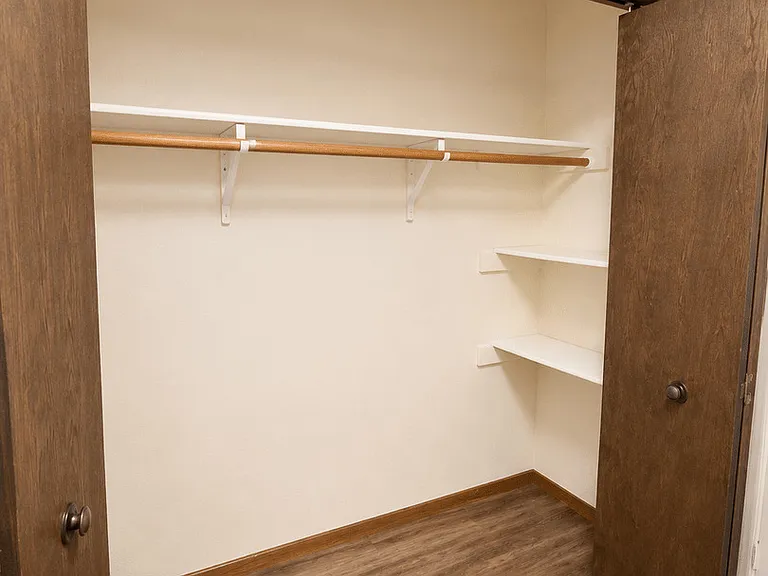 1102 Heeler Ave — Photo 9
