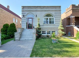 6439 27th St, Berwyn, IL 60402