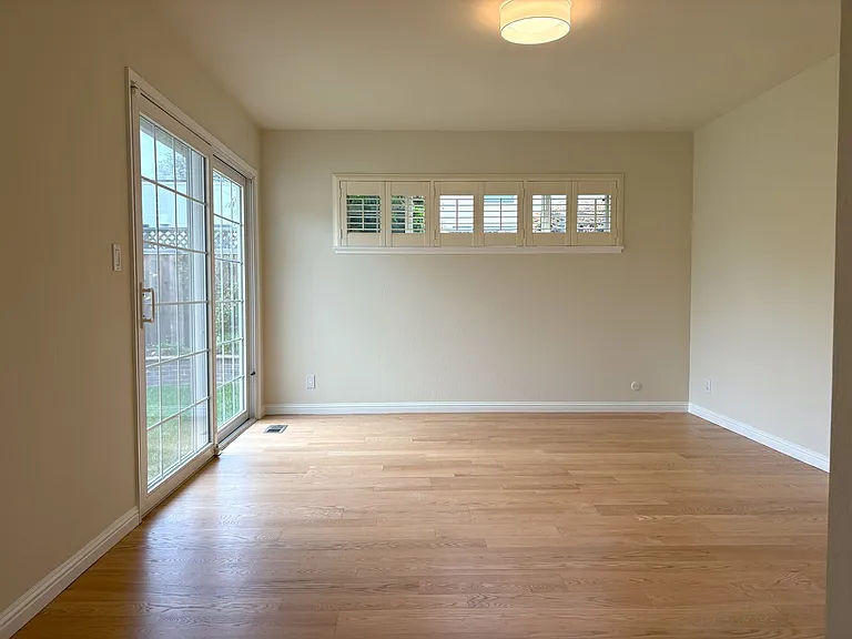1205 Awalt Dr — Photo 32