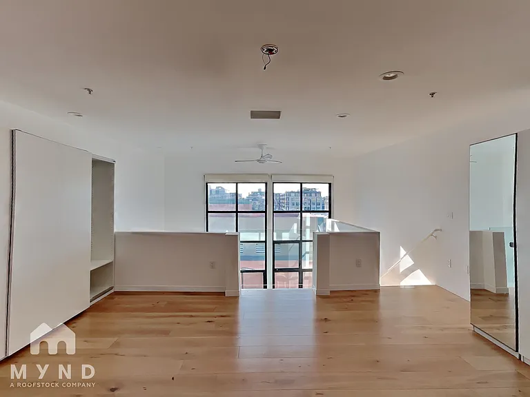 373 4th St #3C — Photo 7