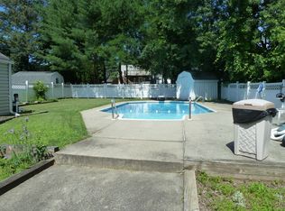 425 Sharp St, Hackettstown, NJ 07840