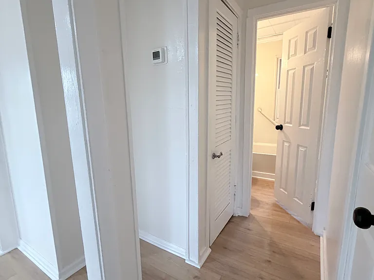 20 Calvin St — Photo 17