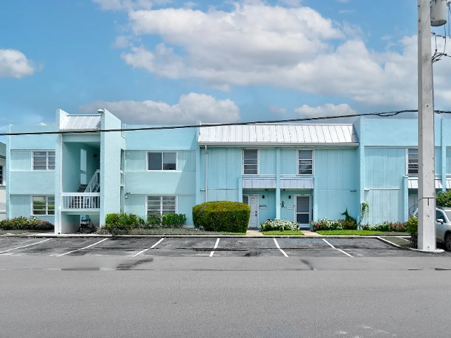 3614 NE 21st Ave Lighthouse Point, FL 33064 — Photo 2