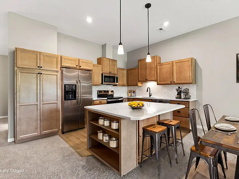 2703 Golden Leaf Dr #2703 — Photo 23