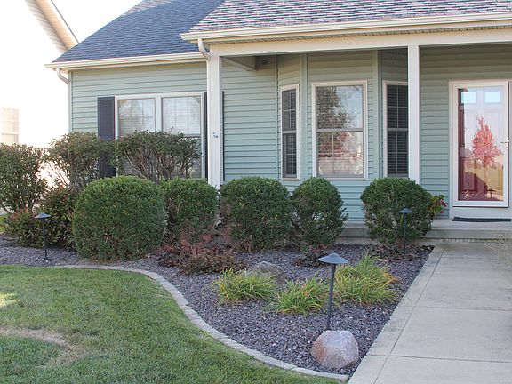 5th image of 201 Forest Glen Dr