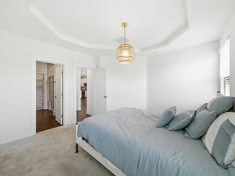 201 Marbella Grove Ct — Photo 13