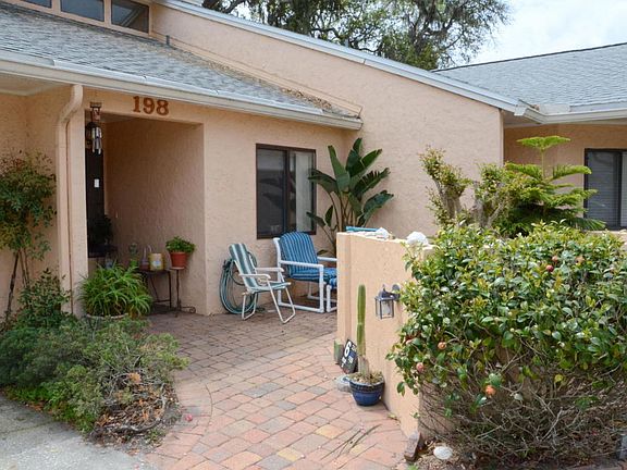3rd image of 198 La Pasada Cir E