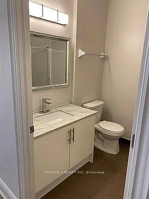 23 Glebe Rd S #1017 — Photo 8