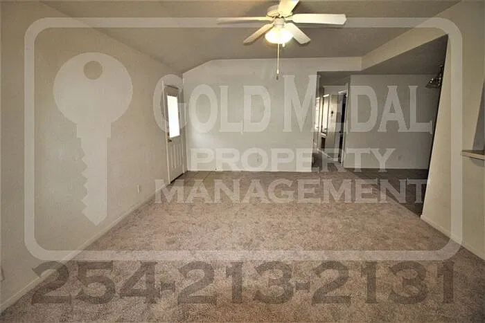 2 bed, 2.0 bath, 1152 sqft, $1,195 — Photo 3