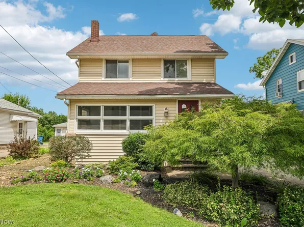 202 W 39th St, Lorain, OH 44052
