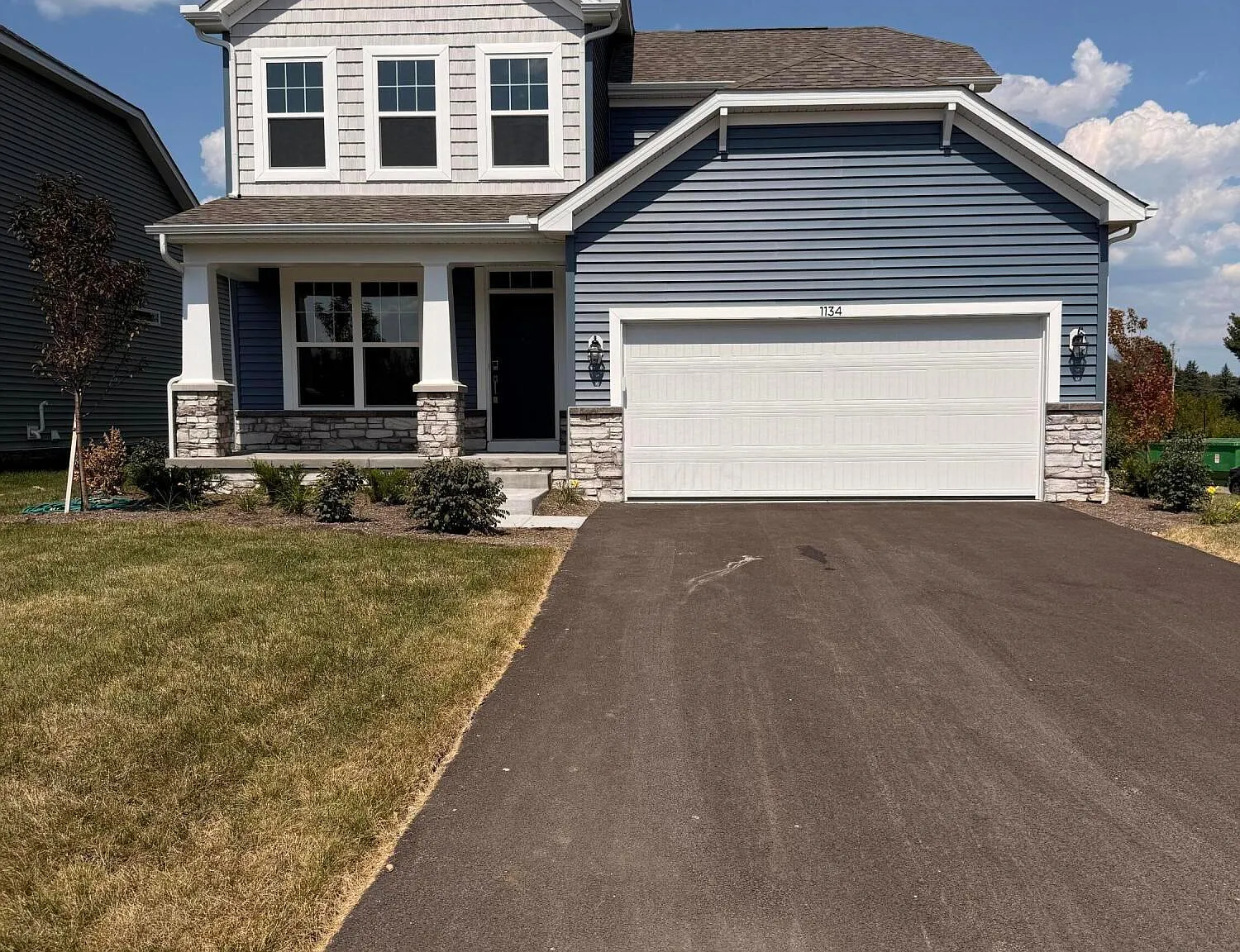 3 bed, 2.5 bath, 1728 sqft, $2,895 — Photo 2