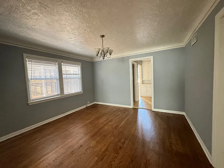 4027 Herschel Ave — Photo 7