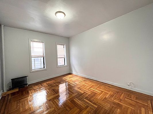 5th image of 97 Euclid Ave APT 1H