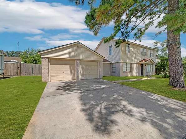 1985 Sherwood Forest Street, Houston, TX 77043