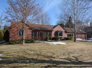 8310 N Poplar Dr, Fox Pt, WI 53217