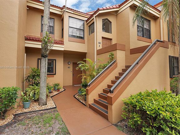 2nd image of 15501 Miami Lakeway N APT 106
