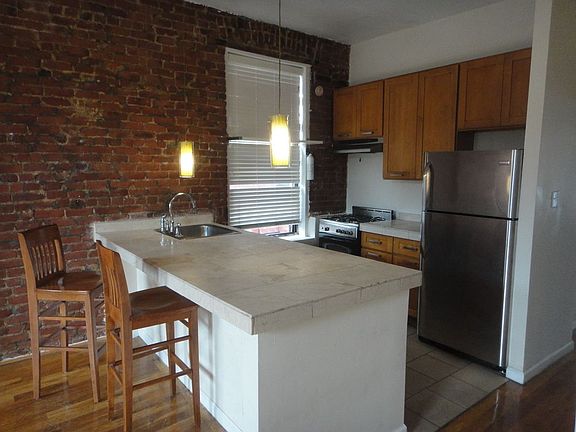 2nd image of 491 Willoughby Ave #1