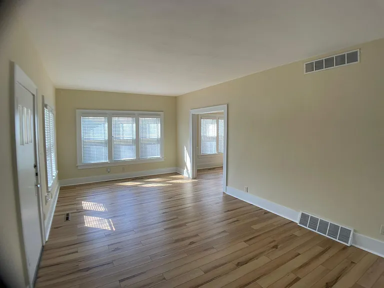 133 N Bluff Ave — Photo 8