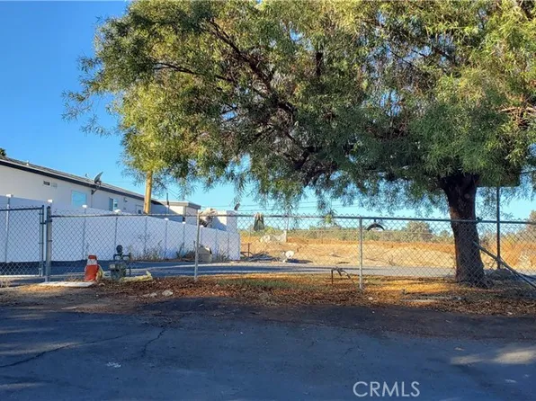 18411 Donna Ln, Perris, CA 92570