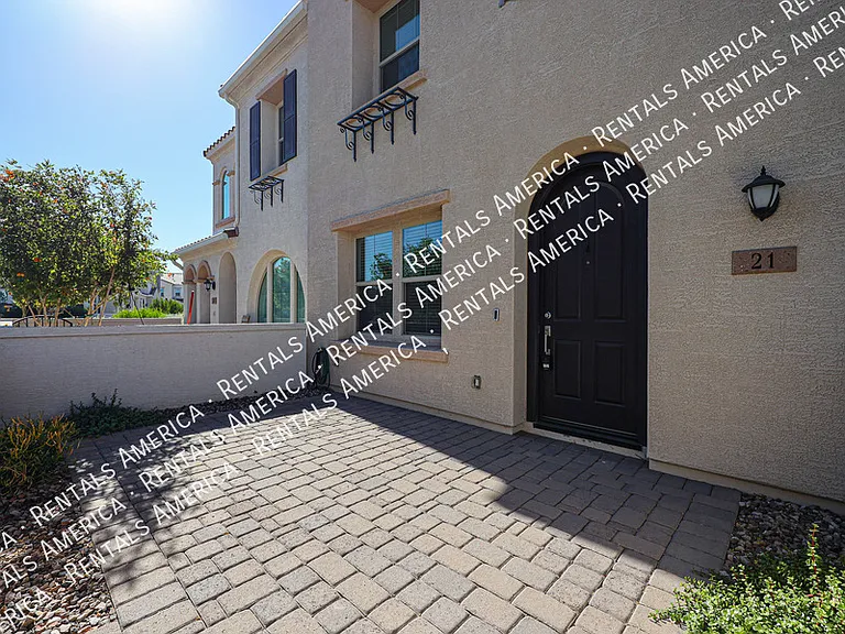 4077 S Sabrina Dr #21 — Photo 4