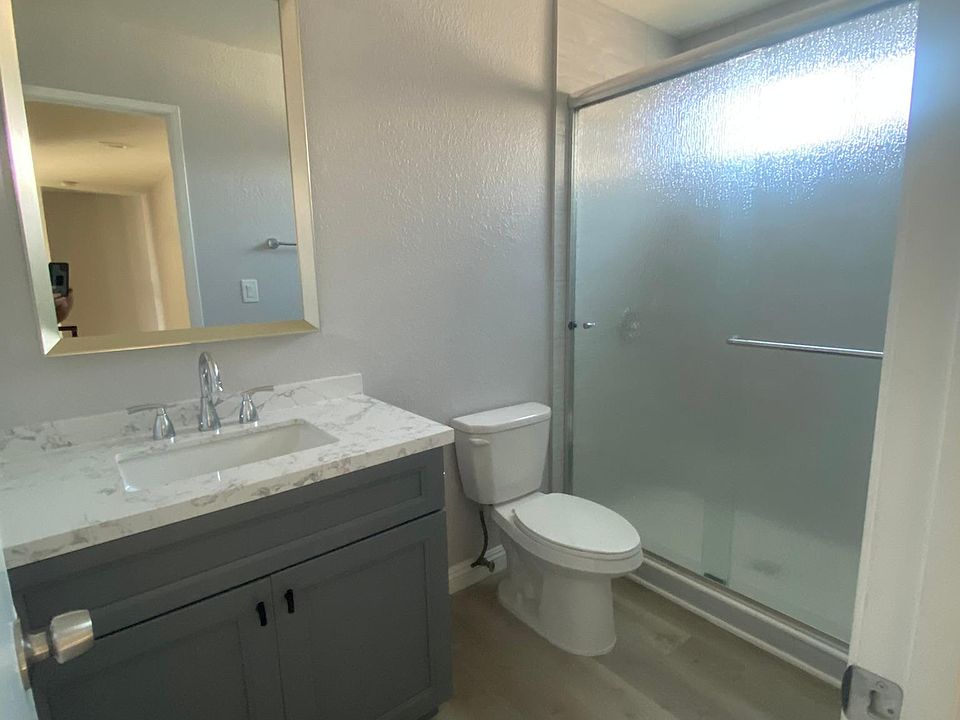 1st image of 834 Coronado Ave #1