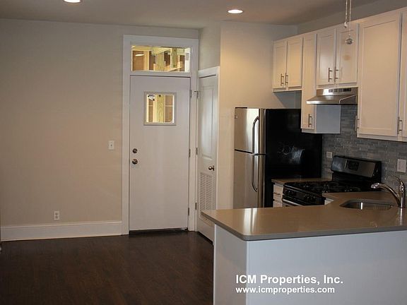 2nd image of 5162 N Leavitt St #1