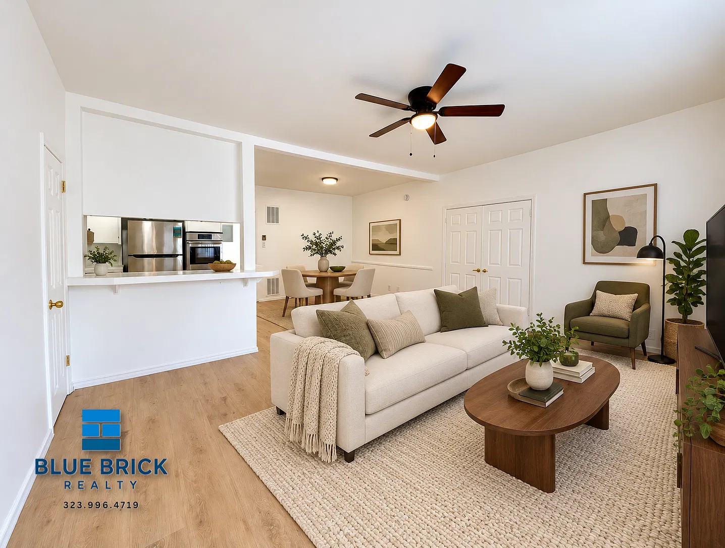 A Rare Find! Spacious 3BR/2BA with Parking, On-Site Laundry & Water Included! — Photo 4