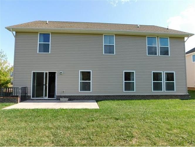 2nd image of 2908 Royal Mile Dr