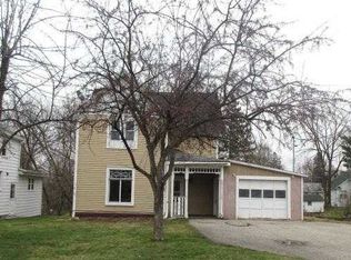 218 S Grant St, Ellsworth, WI 54011