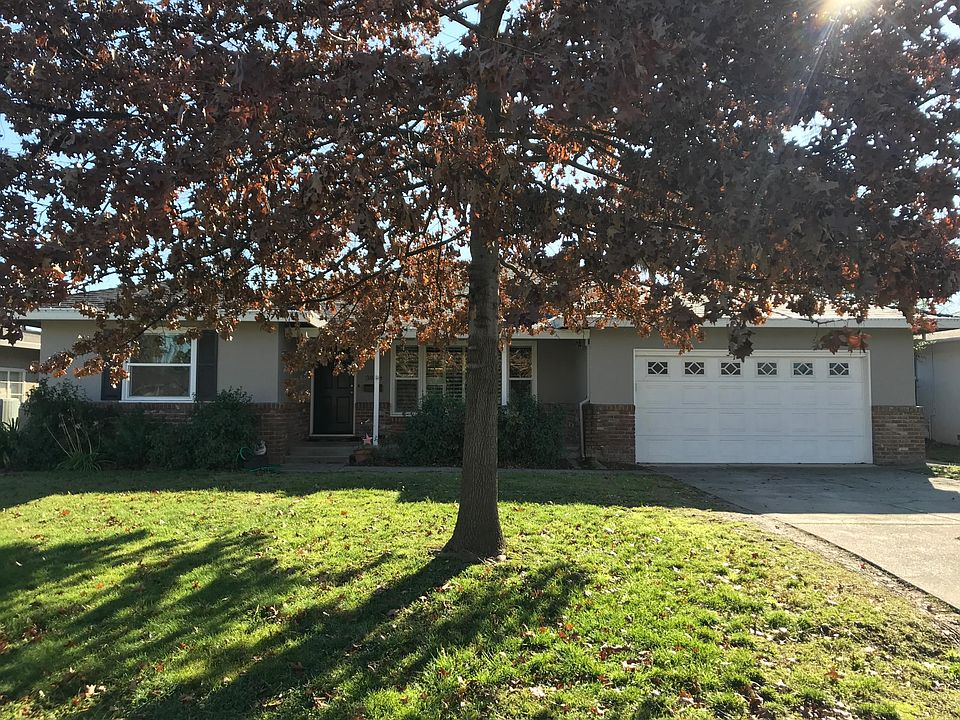 1st image of 3848 Esperanza Dr