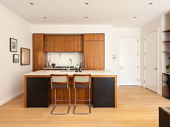 4th image of 509 Pacific St APT 4H