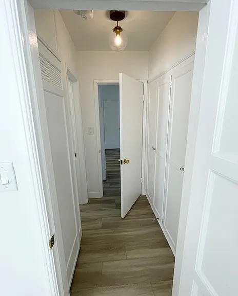 421 N Doheny Dr #14 — Photo 17