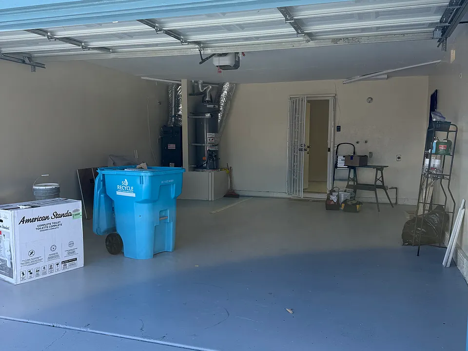 1444 Honeysuckle Ln