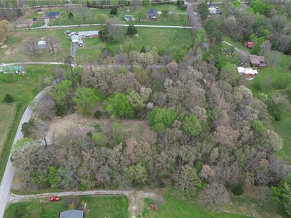 4th image of 19544 Sonora Rd
