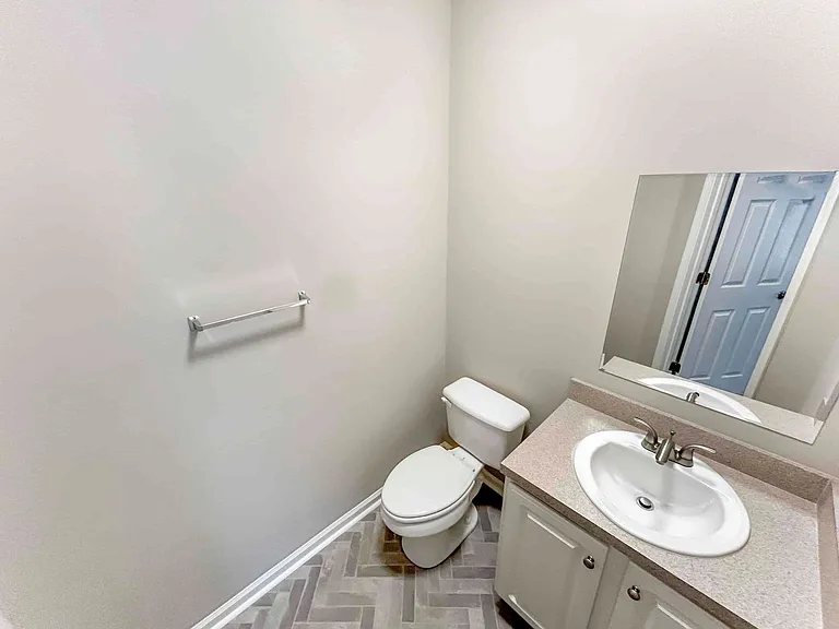 198 Timber Creek Ln SW — Photo 5