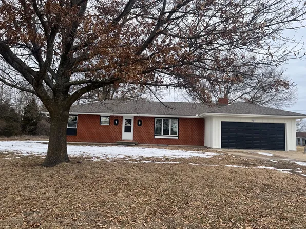 36308 E Gardner Rd, Oak Grove, MO 64075
