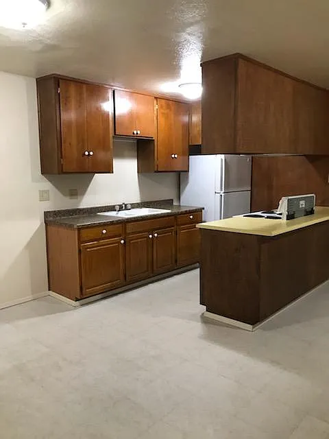 1 bed, 650 sqft, $850 — Photo 2