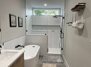 7040 Avenue N, Houston, TX 77011