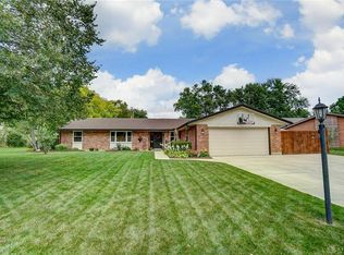 2243 E Whipp Rd, Dayton, OH 45440