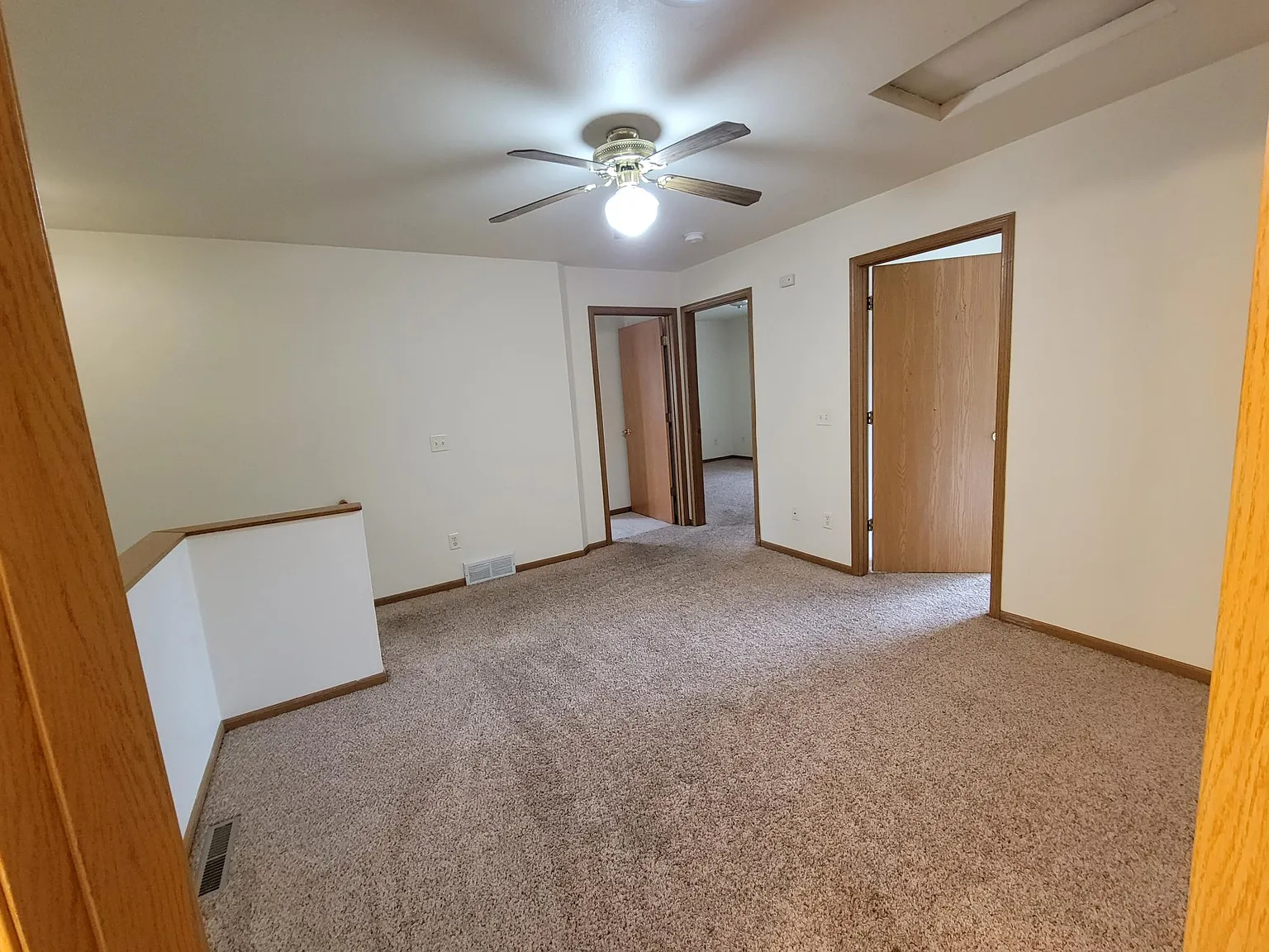 5 bed, 1700 sqft, $1,700 — Photo 3