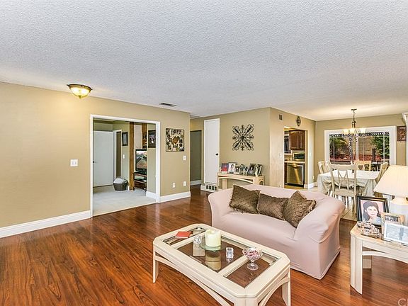 5th image of 1519 E Banyan St