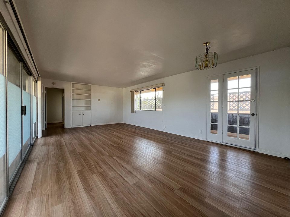 1st image of 592 N Wilson Ave APT 7