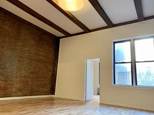 Rented by Building Equity Real Estate LLC | media 3