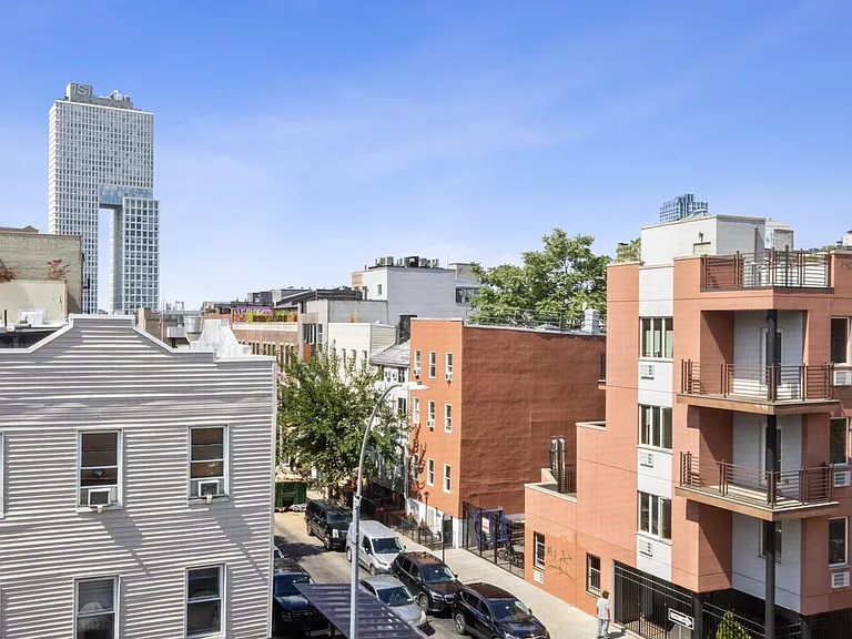 150 S 1st St #4C — Photo 7
