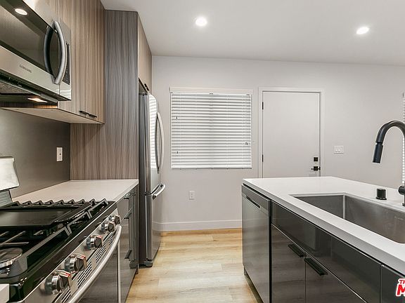 3rd image of 9337 National Blvd APT 3