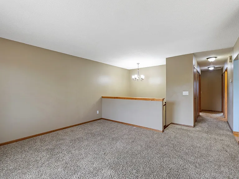 16940 Glencoe Ave #1 — Photo 5