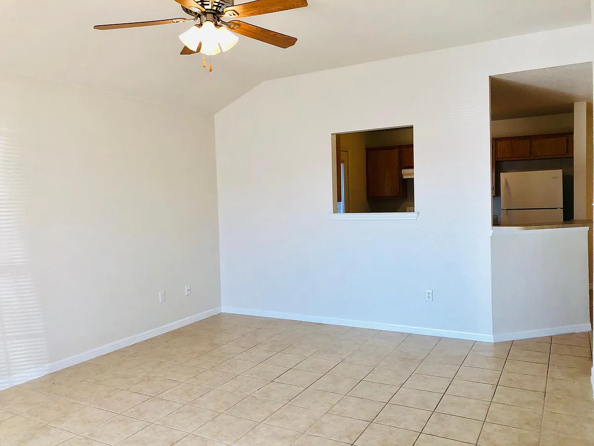 Living Room - 2705 Vernice Loop #A