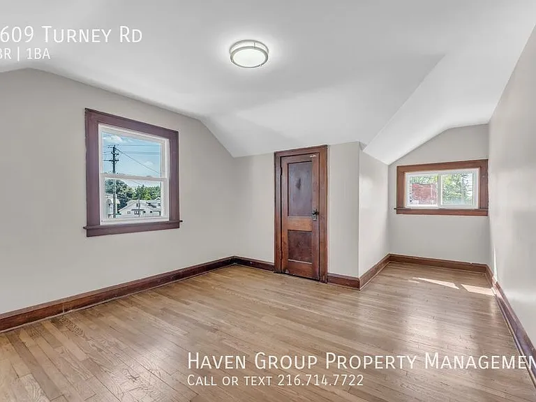 4609 Turney Rd — Photo 18