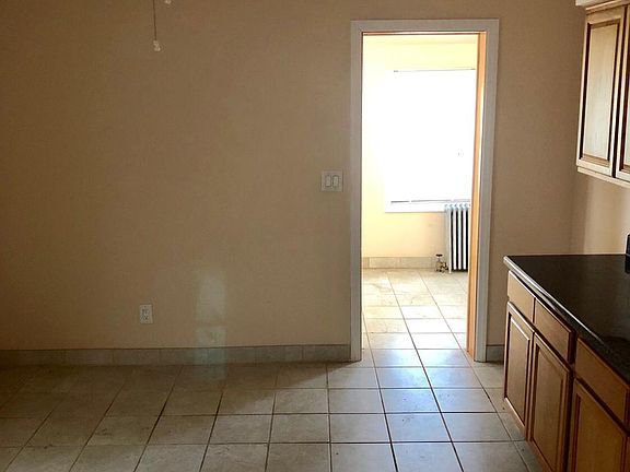 4th image of 2434 Ocean Ave
