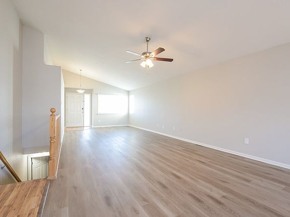 5th image of 11594 Oswego St
